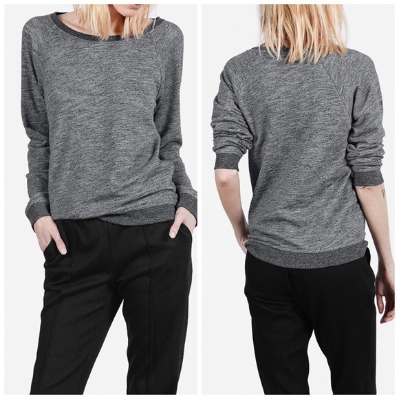 Everlane Tops - Everlane The Crew Sweatshirt (EUC)